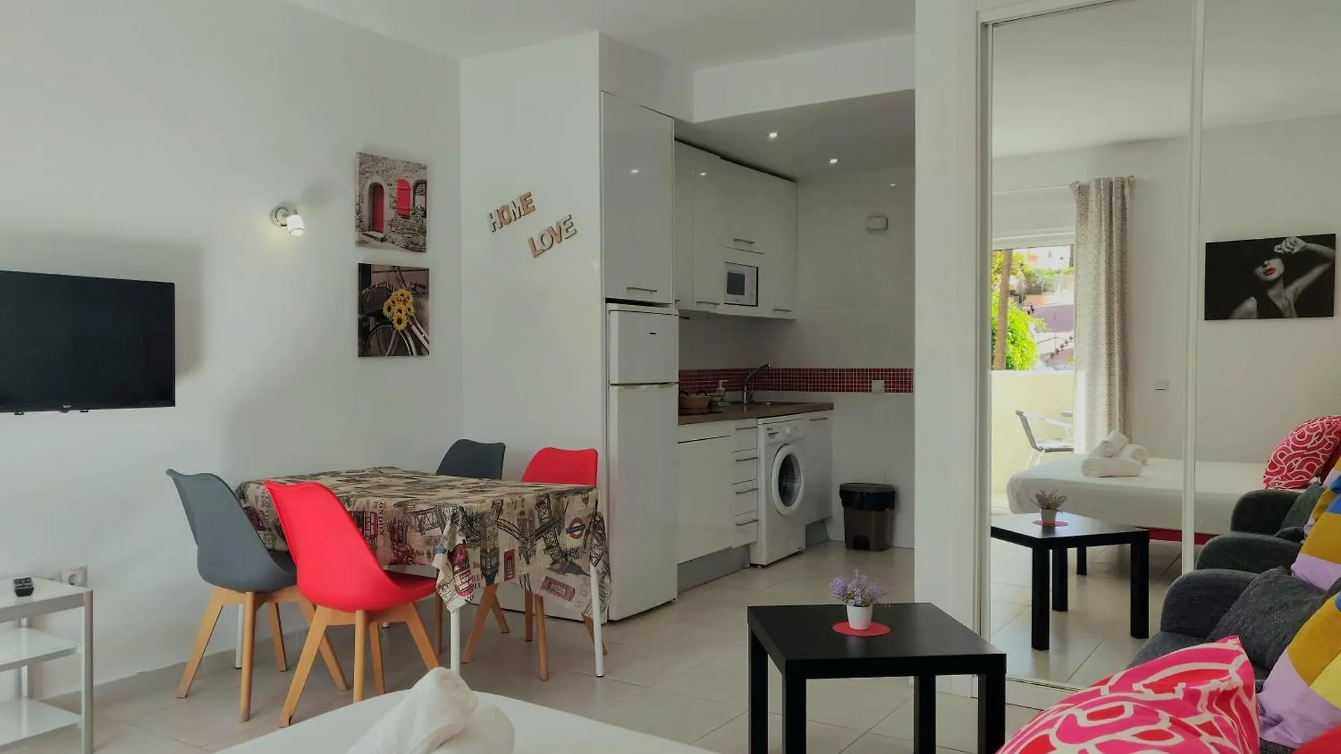 1º Linea De Playa Con Piscinas & Parque Acuatico Appartement Benalmádena Spanje