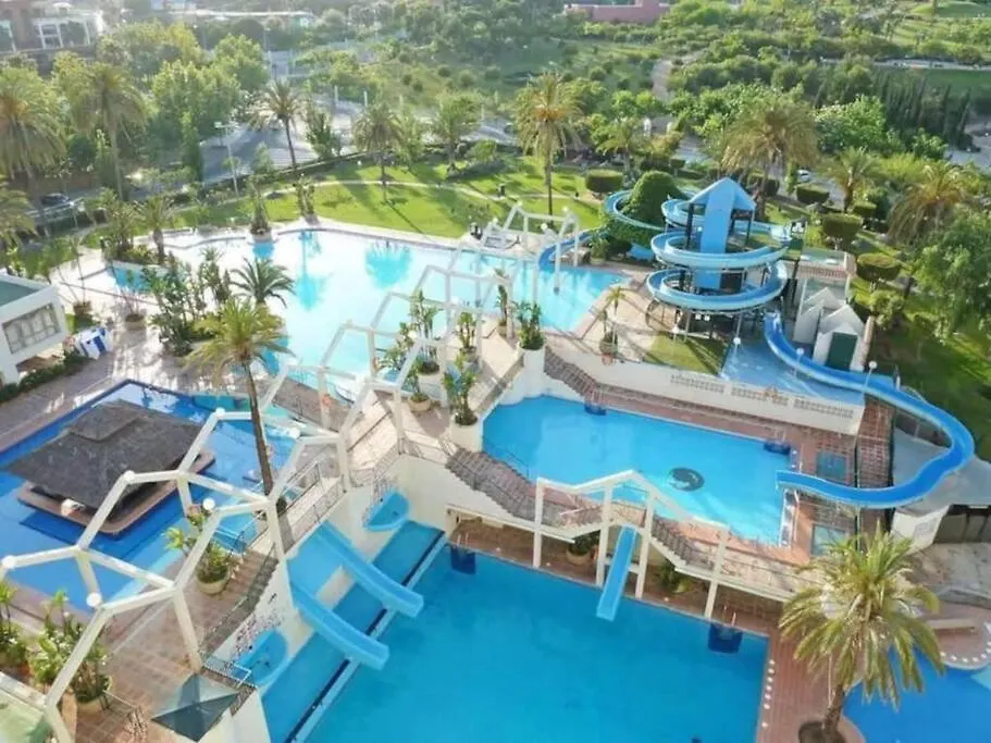 1º Linea De Playa Con Piscinas & Parque Acuatico Apartment Benalmadena